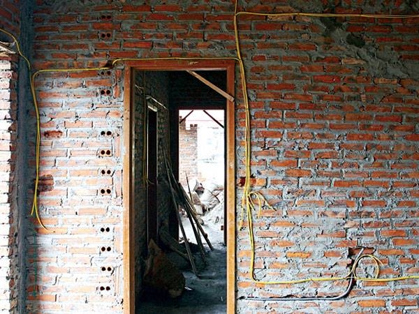 Lắp đặt điện trong nhà -  Lắp đặt đường điện ngầm